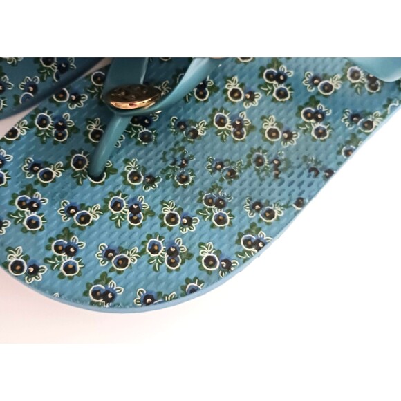 Tory Burch Flip Flops Cornflower Blue Printed Insole Gold Logo 1/2" Strap 9M - Picture 7 of 9